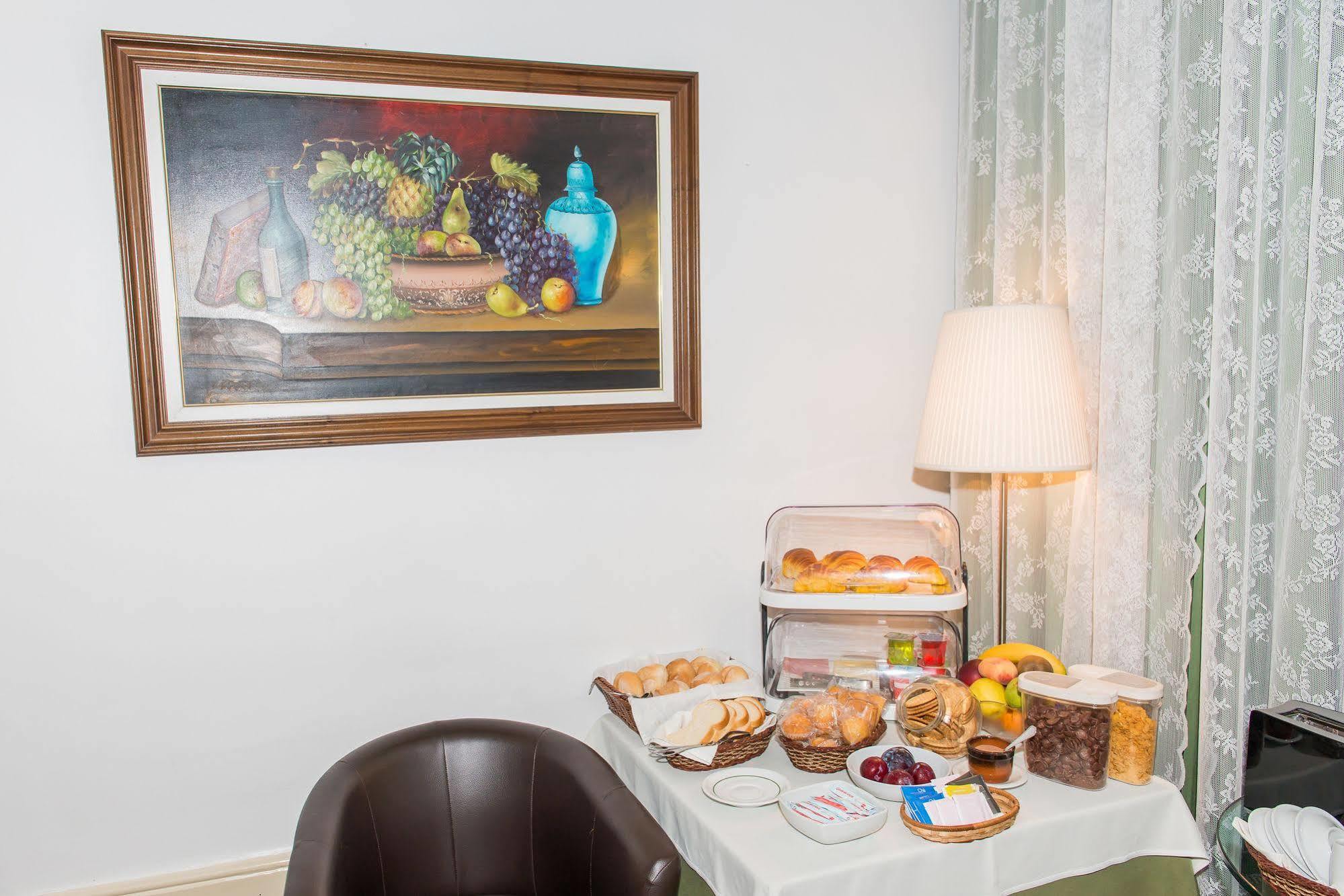 Hotel Brasilia Порту Экстерьер фото