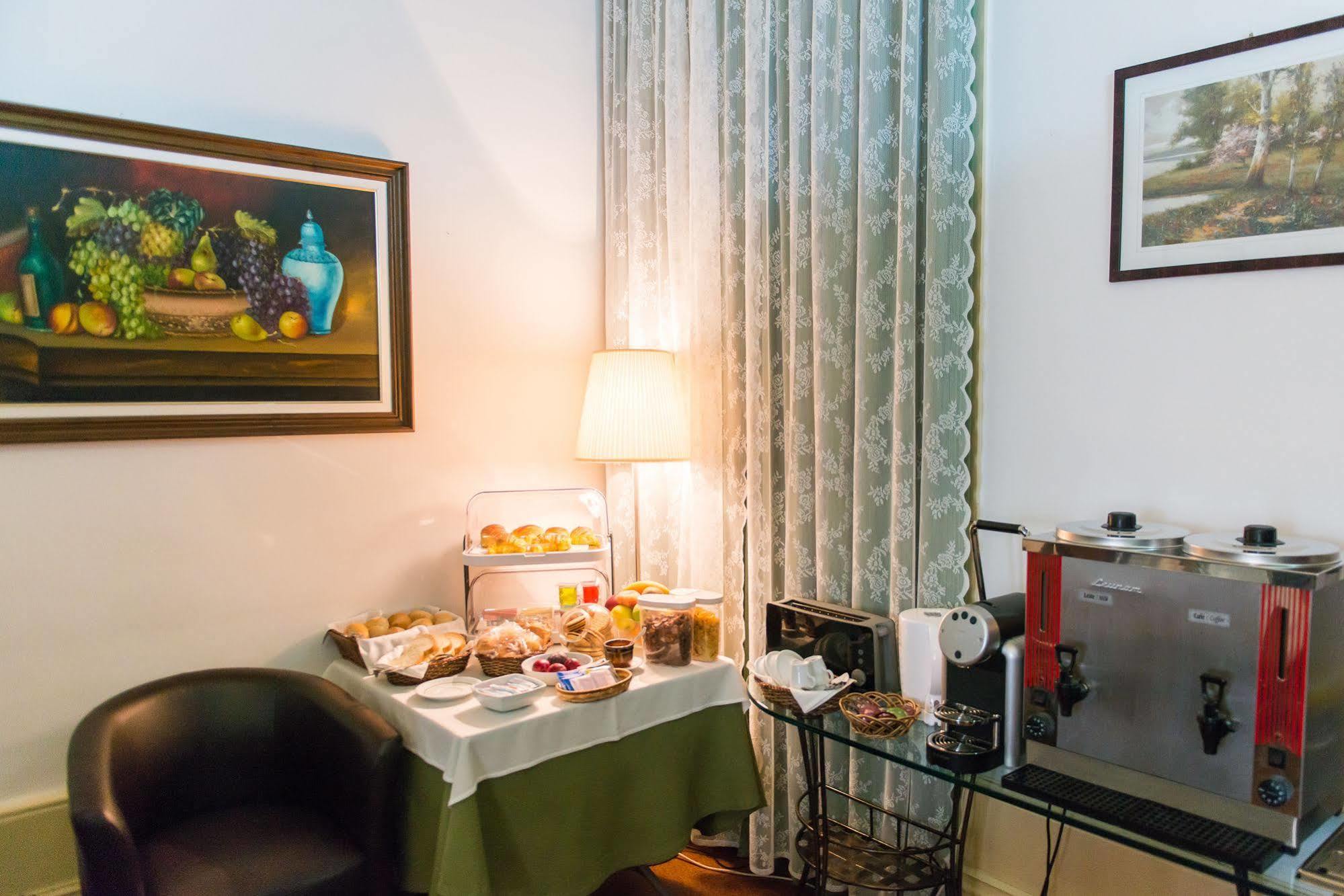 Hotel Brasilia Порту Экстерьер фото